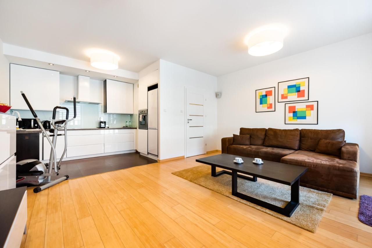 Mokotow Sunlight Apartment Varsavia Esterno foto