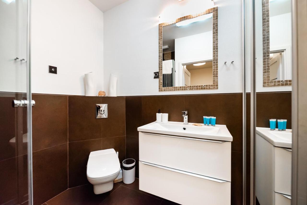 Mokotow Sunlight Apartment Varsavia Esterno foto